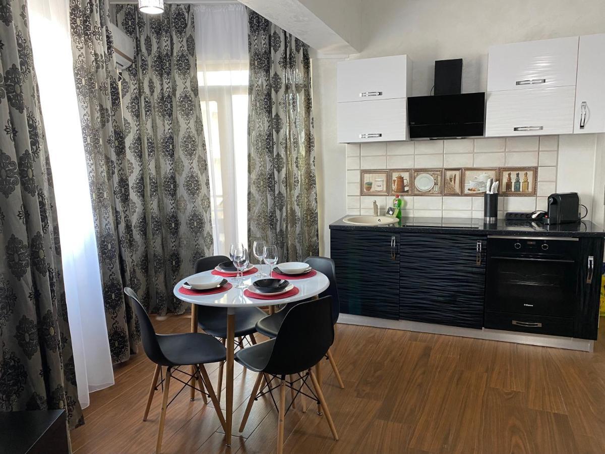 מאמאיה Twin Residence Five מראה חיצוני תמונה